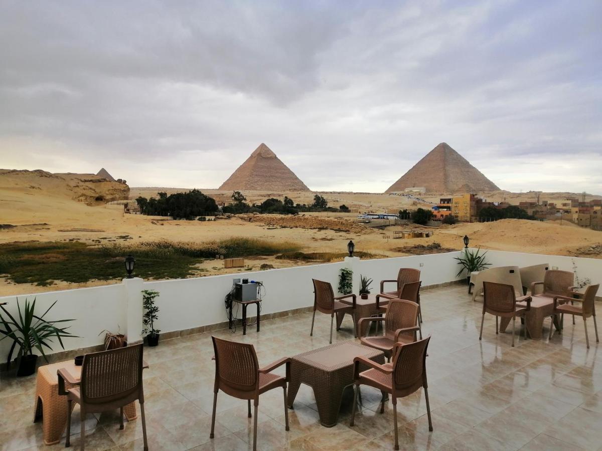 Kafret el-Gabal King Khufu Pyramids View Hotel מראה חיצוני תמונה