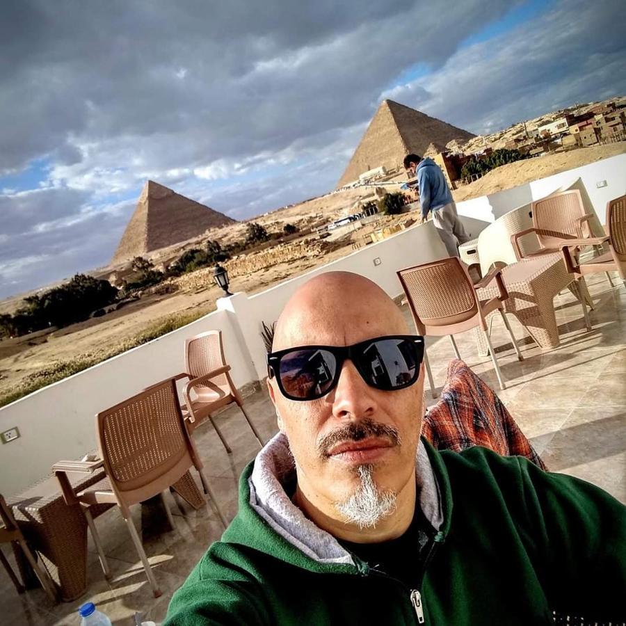 Kafret el-Gabal King Khufu Pyramids View Hotel מראה חיצוני תמונה