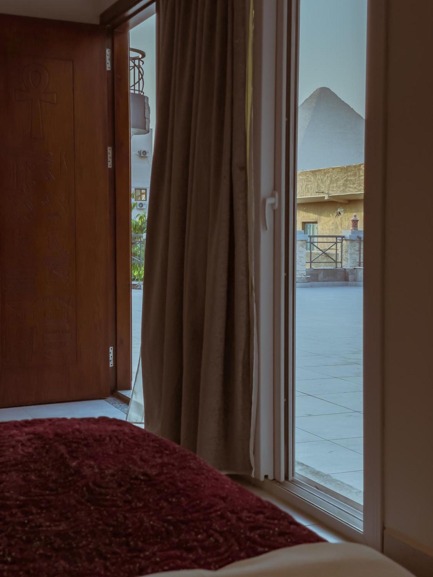 Kafret el-Gabal King Khufu Pyramids View Hotel חדר תמונה