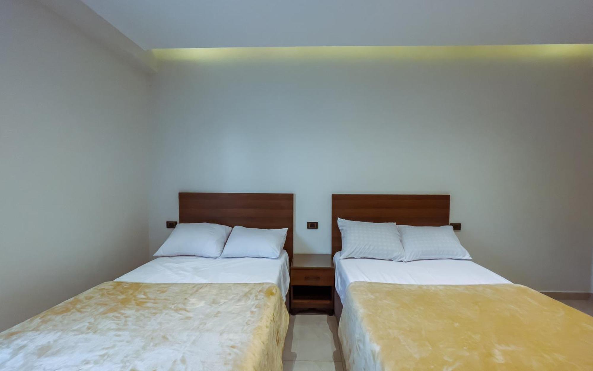 Kafret el-Gabal King Khufu Pyramids View Hotel חדר תמונה