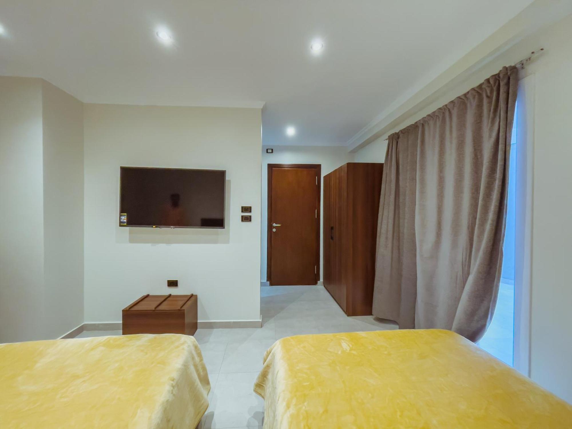 Kafret el-Gabal King Khufu Pyramids View Hotel חדר תמונה