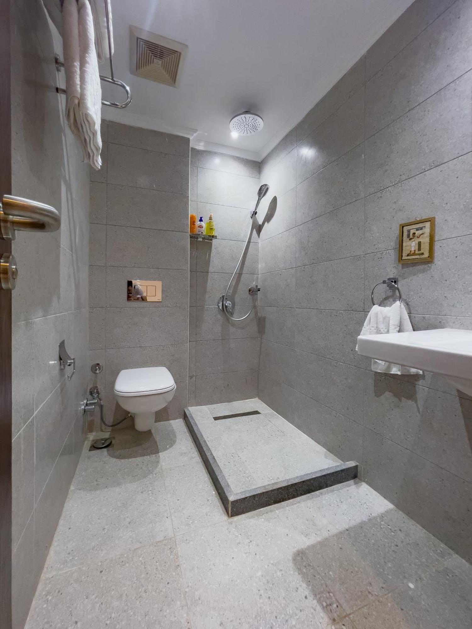 Kafret el-Gabal King Khufu Pyramids View Hotel חדר תמונה